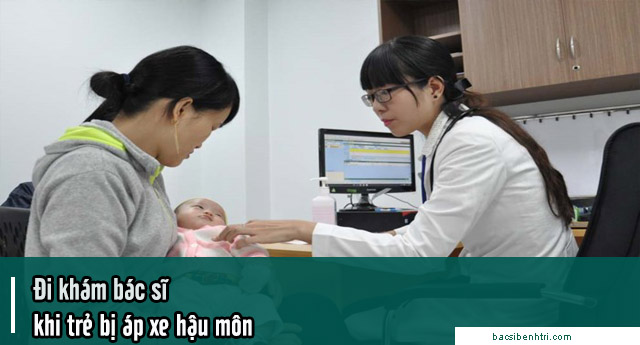 áp xe hậu môn ở trẻ sơ sinh