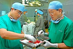 Giải đáp phẫu thuật cắt trĩ hết bao nhiêu tiền? Có mắc không?